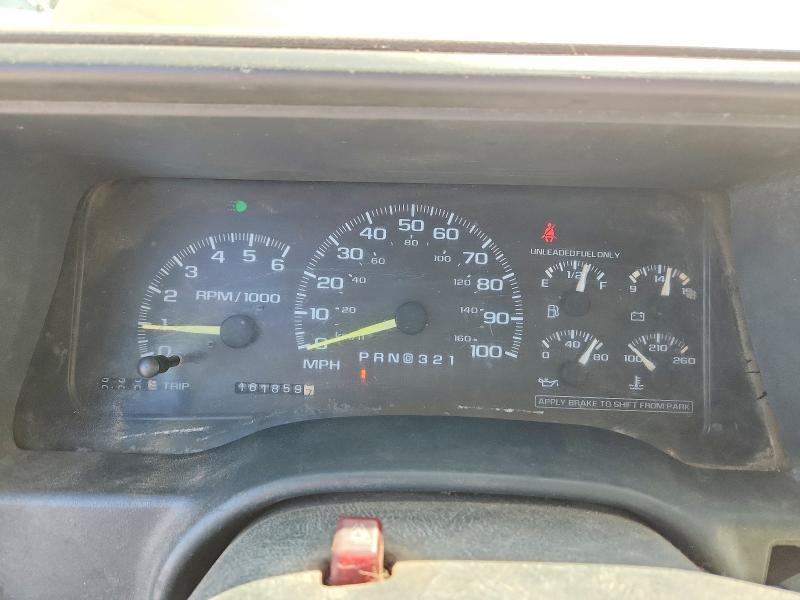 Продаж на аукціоні авто 2000 Gmc Sierra, vin: 1GTGC24J7YR155320, номер лоту: 58413376
