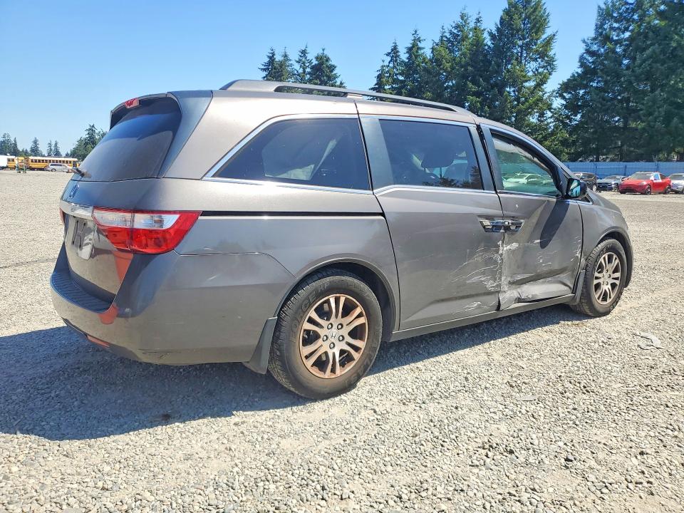 58073246 :رقم المزاد ، 5FNRL5H60BB014571 vin ، 2011 Honda Odyssey مزاد بيع