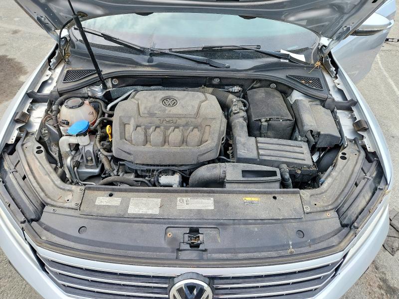 Продажа на аукционе авто 2018 Volkswagen Passat, vin: 1VWBA7A36JC000878, номер лота: 57257246