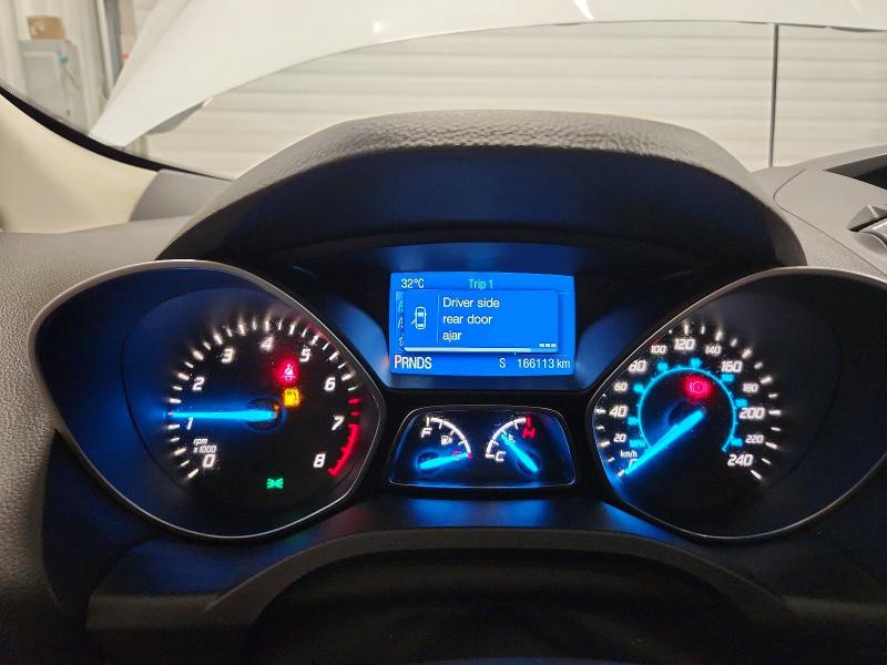 57141846 :رقم المزاد ، 1FMCU0F78FUA33251 vin ، 2015 Ford Escape مزاد بيع