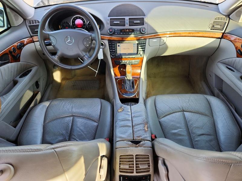 57552356 :رقم المزاد ، WDBUF70J14A394138 vin ، 2004 Mercedes-benz E مزاد بيع