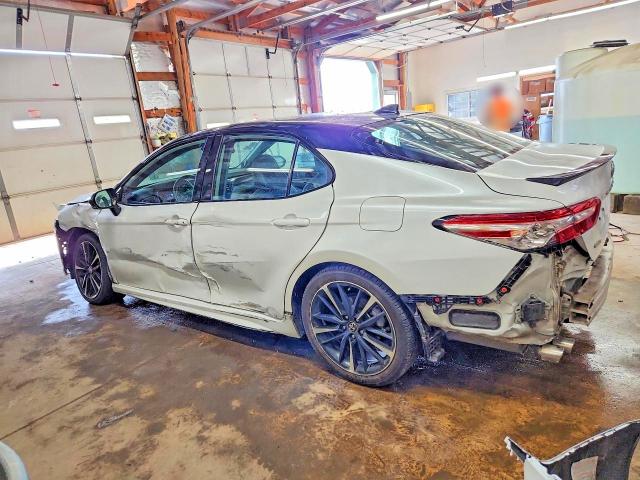 55652706 :رقم المزاد ، 4T1K61AK9LU397617 vin ، 2020 Toyota Camry مزاد بيع