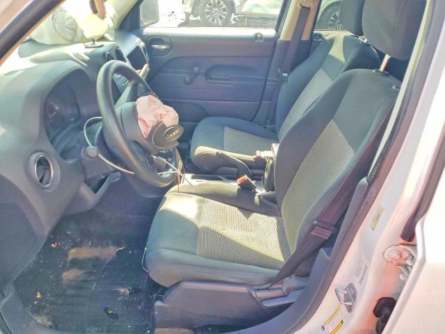 58458116 :رقم المزاد ، 1C4NJPBA0ED695095 vin ، 2014 Jeep Patriot مزاد بيع