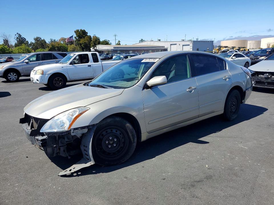 2010 Nissan Altima მანქანა იყიდება აუქციონზე, vin: 1N4AL2AP0AN425845, აუქციონის ნომერი: 58752256