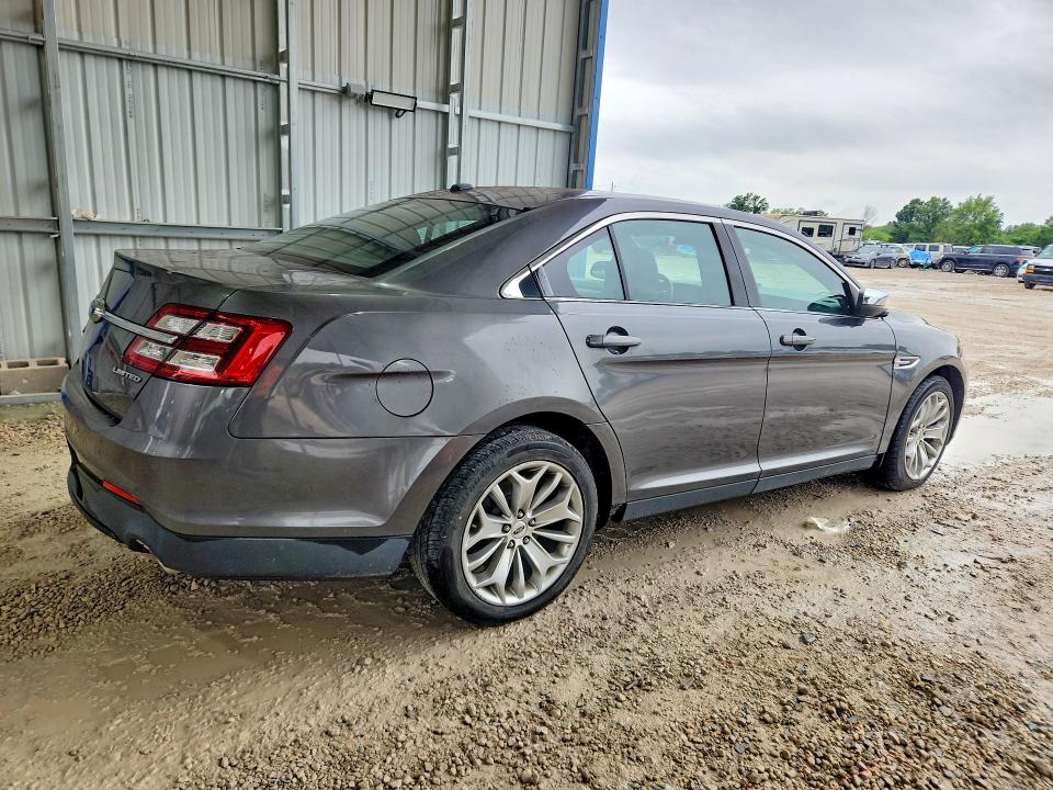 Продажа на аукционе авто 2015 Ford Taurus, vin: 1FAHP2F84FG139268, номер лота: 58963786
