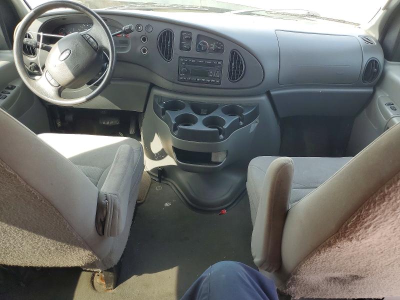 54674186 :رقم المزاد ، 1FBNE31L77DA93219 vin ، 2007 Ford Econoline مزاد بيع