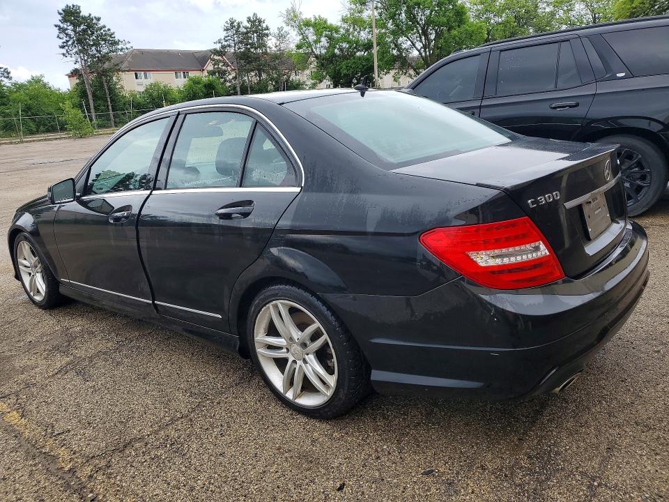2013 Mercedes-benz C მანქანა იყიდება აუქციონზე, vin: WDDGF8ABXDR277368, აუქციონის ნომერი: 56484316