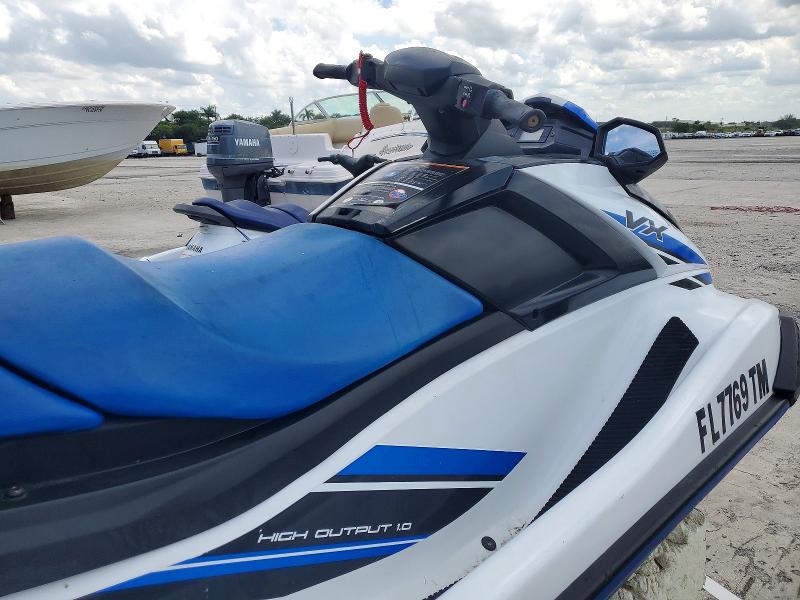 59601616 :رقم المزاد ، YAMA2817J223 vin ، 2023 Yam Yamaha Vx مزاد بيع
