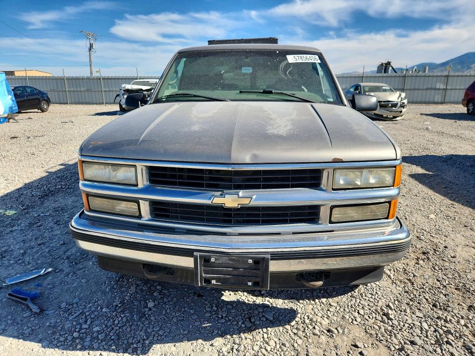 Продажа на аукционе авто 1999 Chevrolet Suburban, vin: 1GNFK16R1XJ559522, номер лота: 57856456