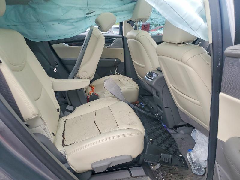 57200956 :رقم المزاد ، 1GYKPDRS5LZ211625 vin ، 2020 Cadillac Xt6 مزاد بيع