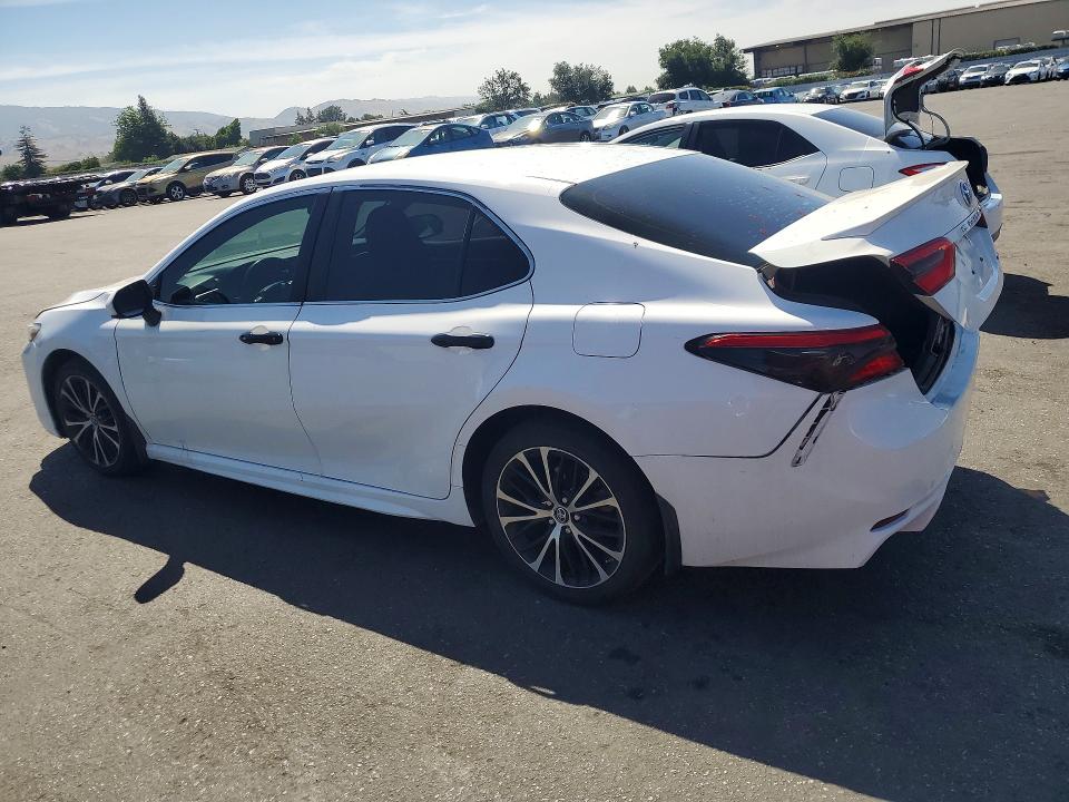 Продаж на аукціоні авто 2018 Toyota Camry, vin: 4T1B11HK9JU585166, номер лоту: 55766936