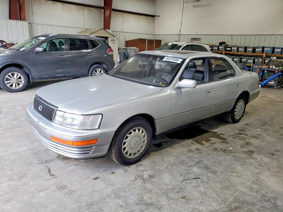 Продажа на аукционе авто 1992 Lexus Ls, vin: JT8UF11E3N0112605, номер лота: 59320306
