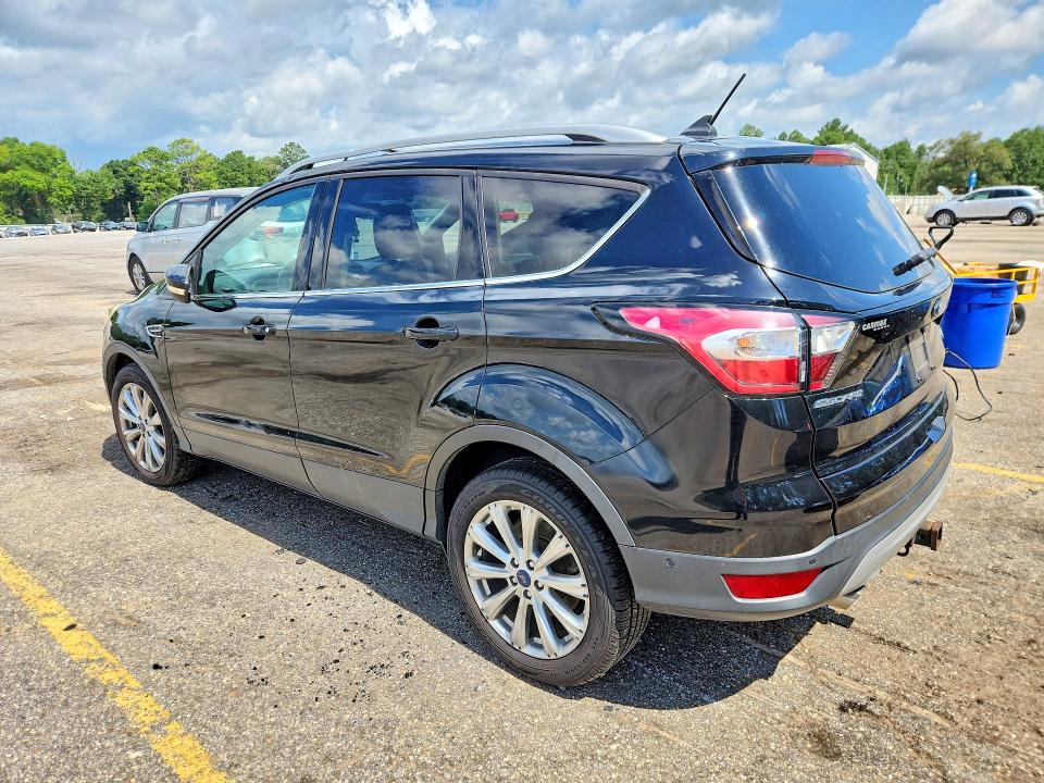 Продаж на аукціоні авто 2018 Ford Escape, vin: 1FMCU9J94JUB92113, номер лоту: 57566106