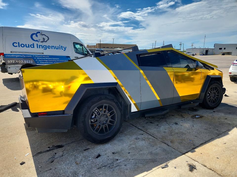 Продажа на аукционе авто 2025 Tesla Cybertruck, vin: 7G2CEHED0SA067723, номер лота: 56941996