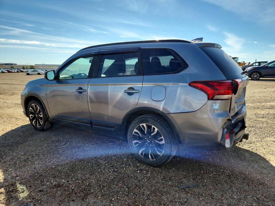 56688886 :رقم المزاد ، JA4JZ3AX1JZ605417 vin ، 2018 Mitsubishi Outlander مزاد بيع
