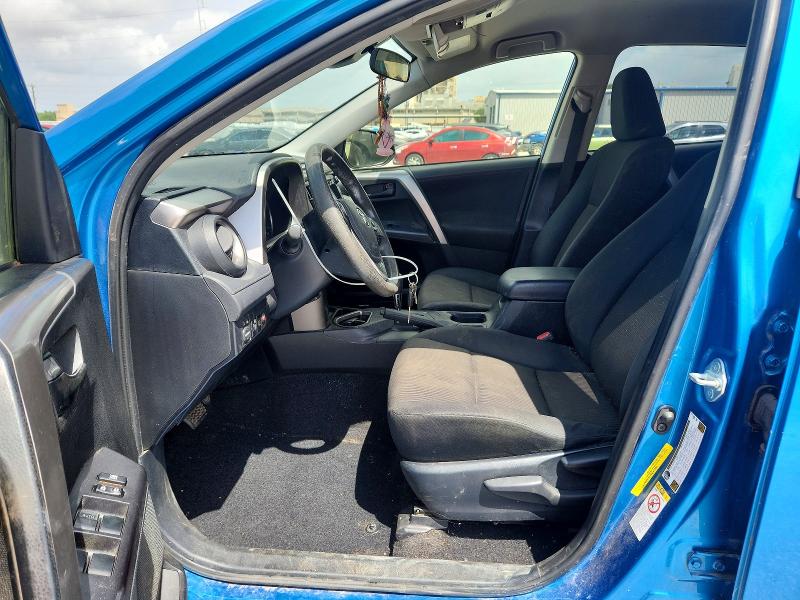 2018 Toyota Rav4 მანქანა იყიდება აუქციონზე, vin: JTMZFREV0JJ204355, აუქციონის ნომერი: 57194566
