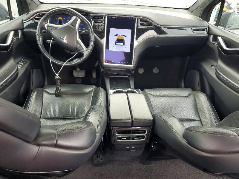 Продаж на аукціоні авто 2016 Tesla Model X, vin: 5YJXCBE29GF012249, номер лоту: 56091486