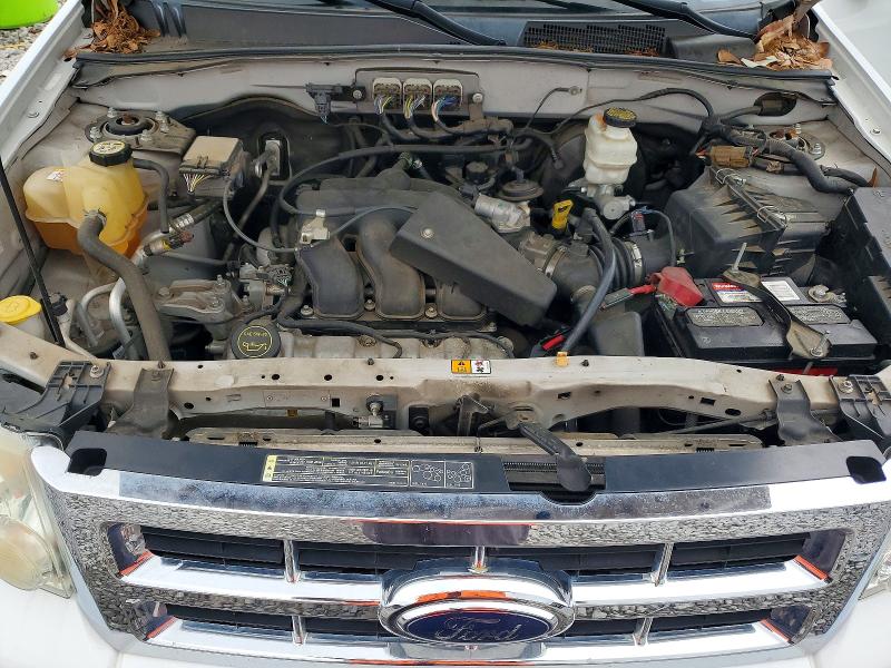 2008 Ford Escape მანქანა იყიდება აუქციონზე, vin: 1FMCU03128KE50623, აუქციონის ნომერი: 57908216