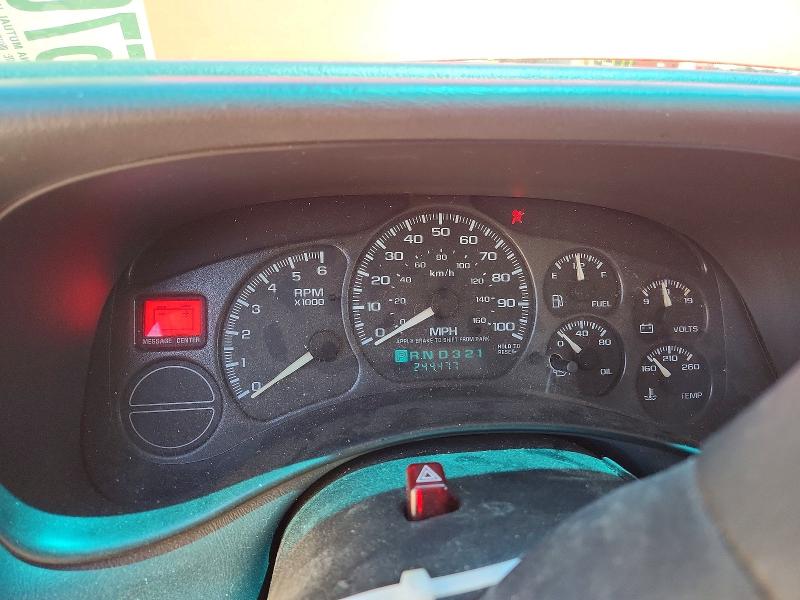 2002 Chevrolet Silverado მანქანა იყიდება აუქციონზე, vin: 1GCEC14W12Z210557, აუქციონის ნომერი: 57055596