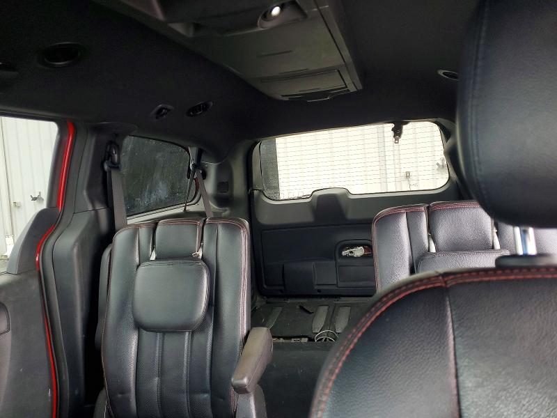 55576776 :رقم المزاد ، 2C4RDGEG9FR591924 vin ، 2015 Dodge Grand Caravan مزاد بيع