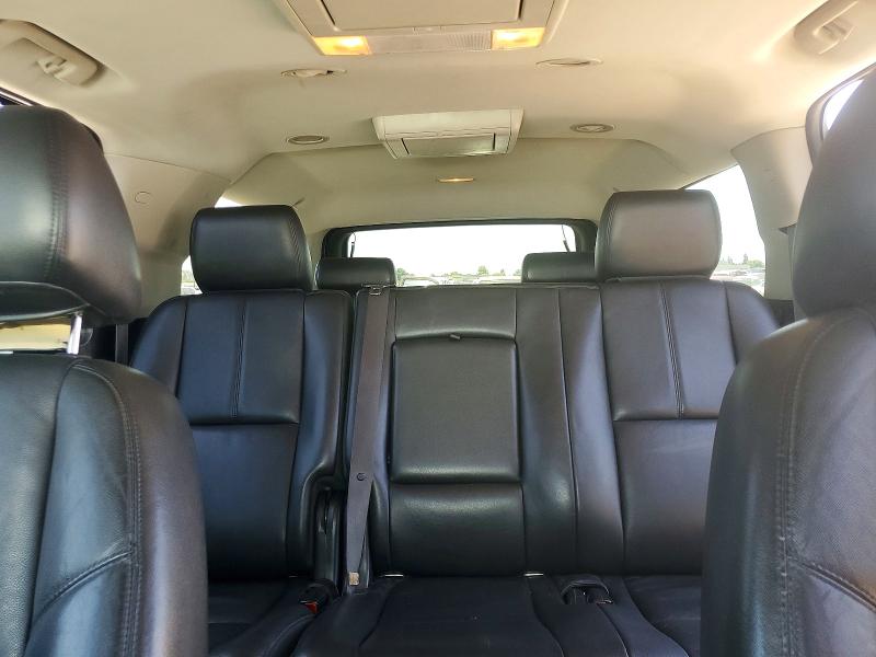 2013 Chevrolet Suburban მანქანა იყიდება აუქციონზე, vin: 1GNSCJE01DR230492, აუქციონის ნომერი: 55804146