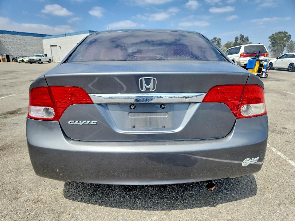 59348576 :رقم المزاد ، 19XFA4F53BE000828 vin ، 2011 Honda Civic مزاد بيع