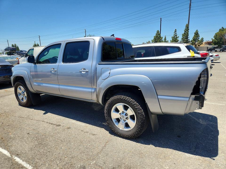 2015 Toyota Tacoma მანქანა იყიდება აუქციონზე, vin: 3TMJU4GN8FM187303, აუქციონის ნომერი: 56545036