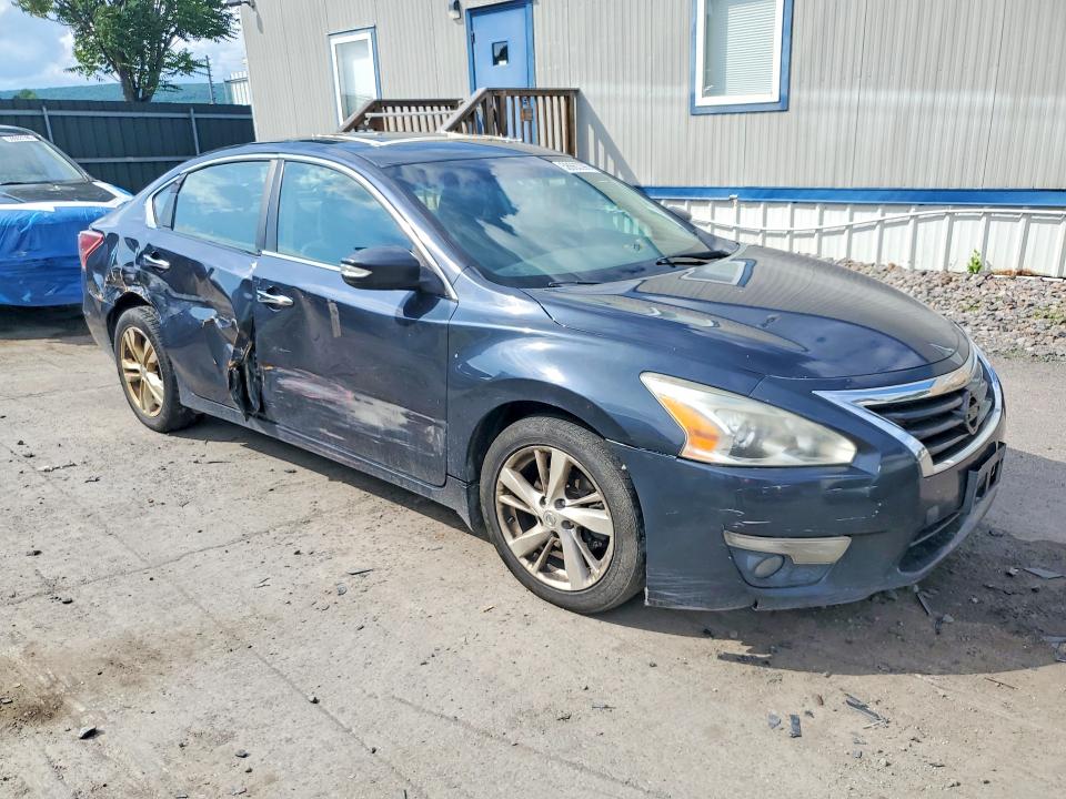2013 Nissan Altima მანქანა იყიდება აუქციონზე, vin: 1N4AL3AP4DC282243, აუქციონის ნომერი: 58663396