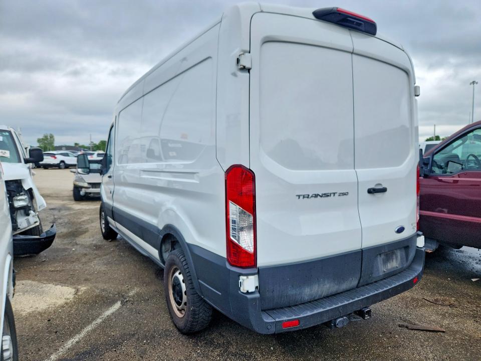 55898996 :رقم المزاد ، 1FTBR1C80PKC12319 vin ، 2023 Ford Transit مزاد بيع