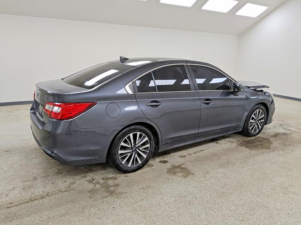 2019 Subaru Legacy მანქანა იყიდება აუქციონზე, vin: 4S3BNAF6XK3039112, აუქციონის ნომერი: 55492966