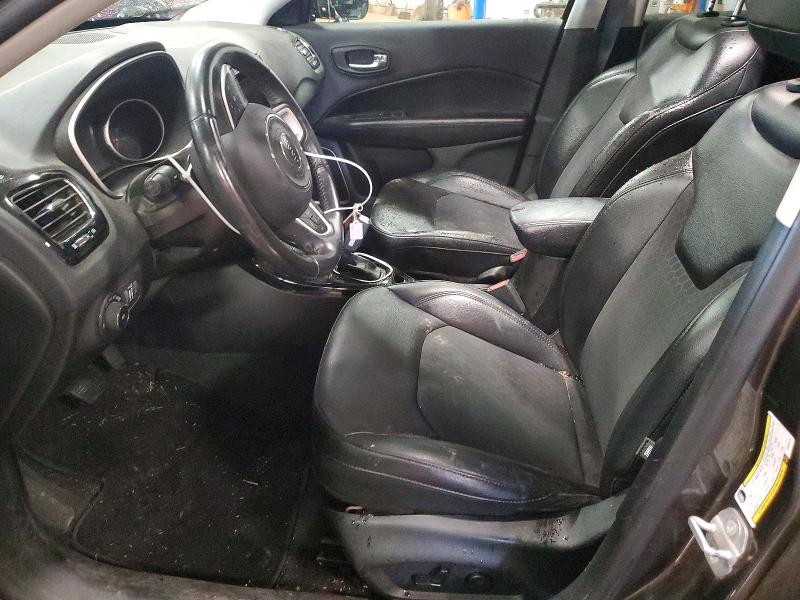 56673776 :رقم المزاد ، 3C4NJDBB0KT690170 vin ، 2019 Jeep Compass مزاد بيع