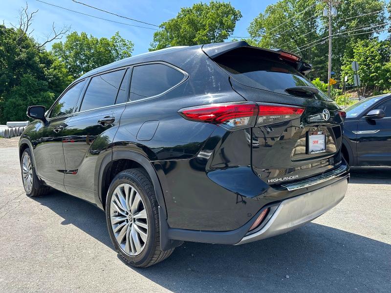 Продажа на аукционе авто 2023 Toyota Highlander, vin: 5TDKDRAH8PS508181, номер лота: 52369446
