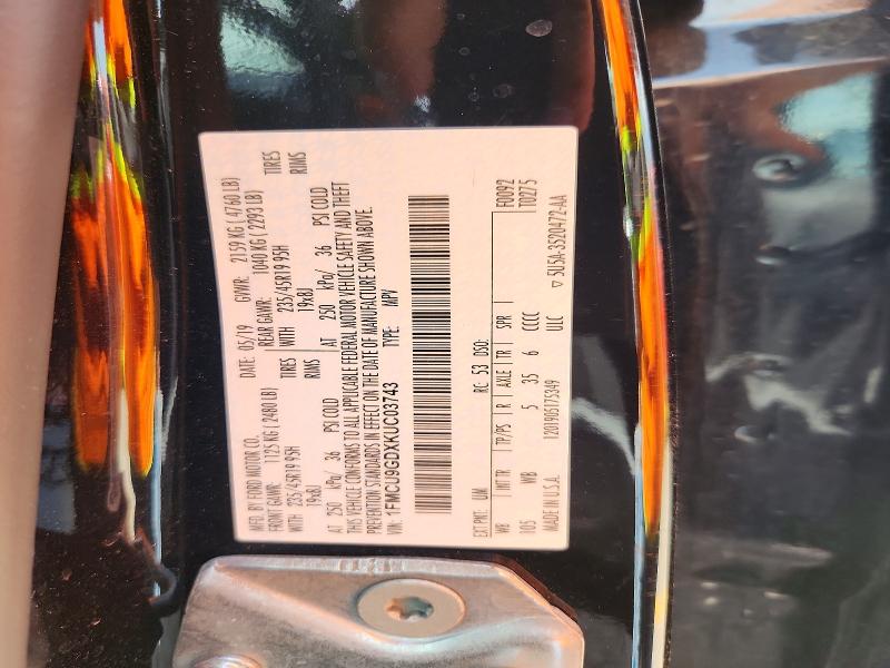 58926826 :رقم المزاد ، 1FMCU9GDXKUC03743 vin ، 2019 Ford Escape مزاد بيع