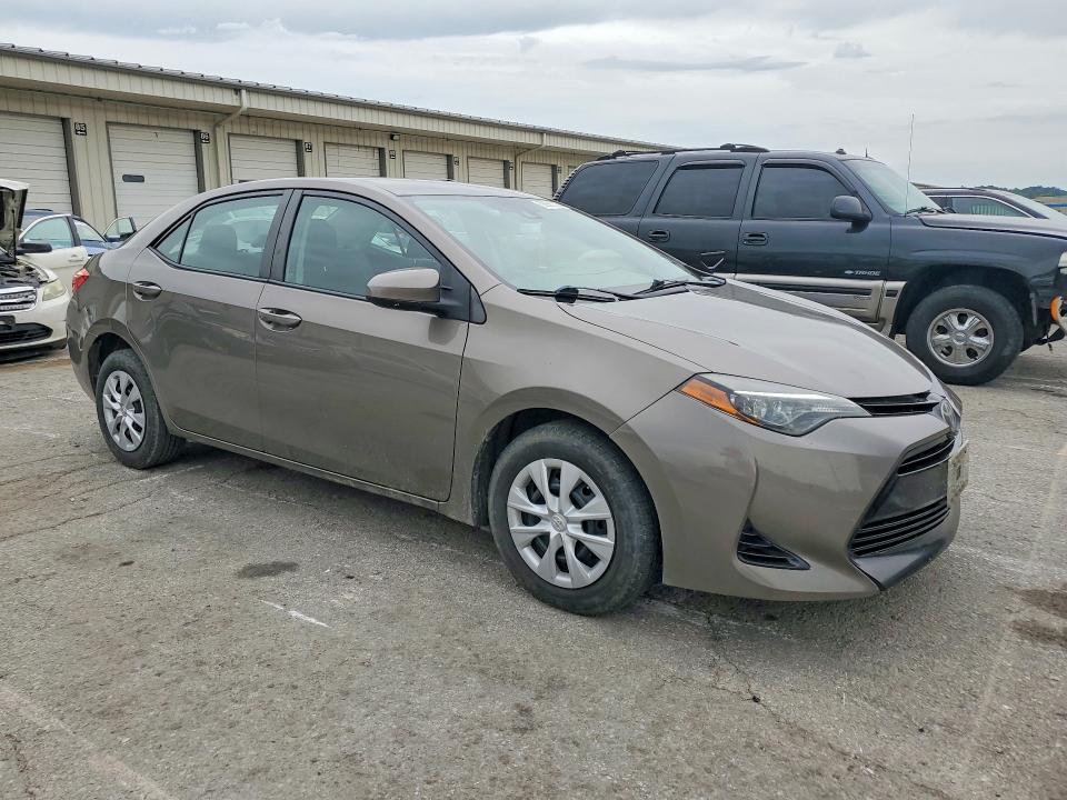 55591036 :رقم المزاد ، 2T1BPRHE4HC894711 vin ، 2017 Toyota Corolla مزاد بيع