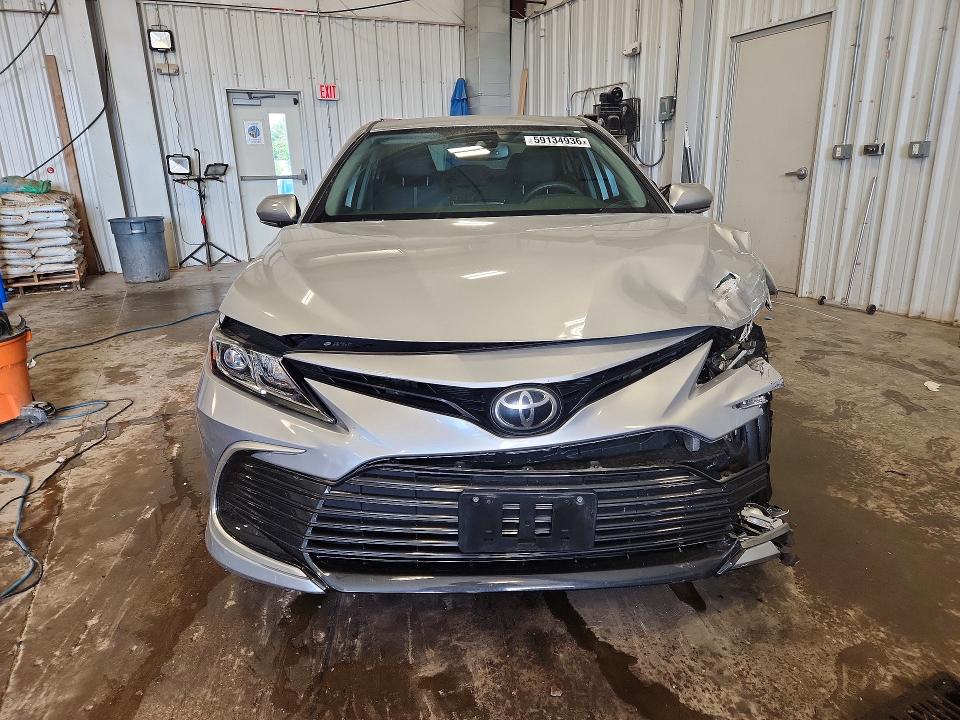Продажа на аукционе авто 2021 Toyota Camry, vin: 4T1R11AK3MU448639, номер лота: 59134936