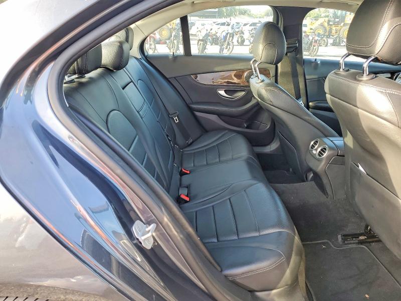 Продажа на аукционе авто 2015 Mercedes-benz C, vin: 55SWF4JBXFU077239, номер лота: 57260706