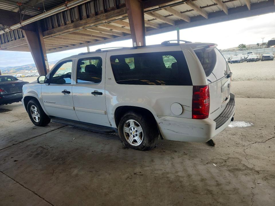 57922276 :رقم المزاد ، 3GNFC16028G302838 vin ، 2008 Chevrolet Suburban مزاد بيع