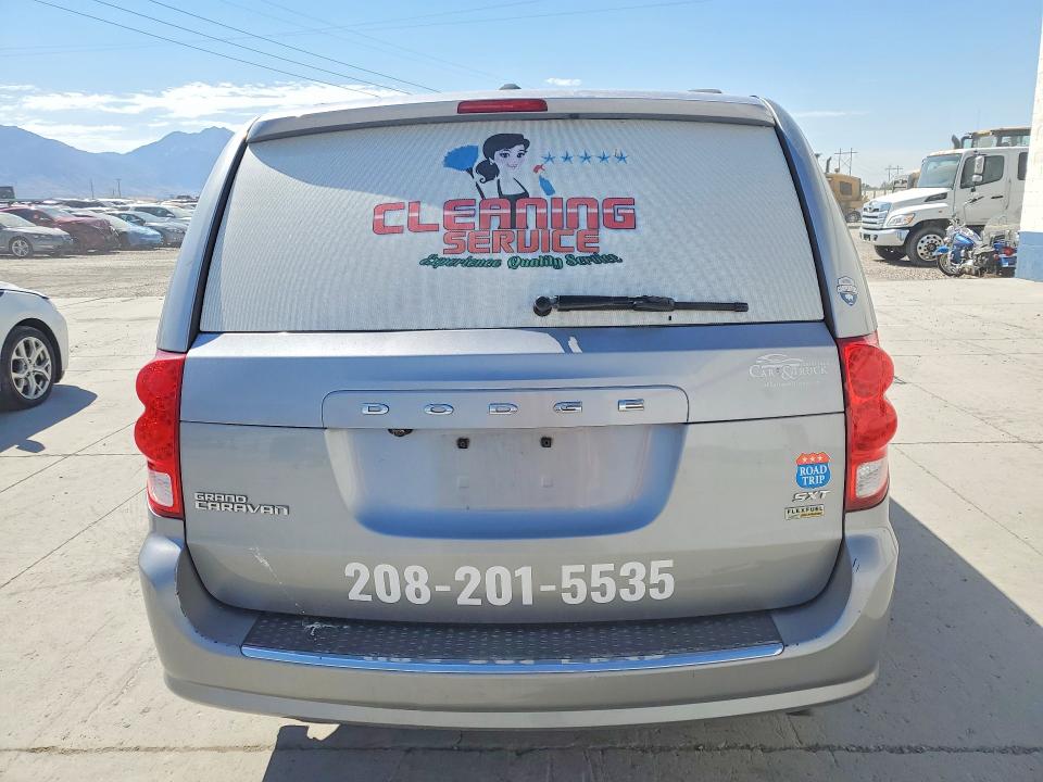 Продаж на аукціоні авто 2017 Dodge Grand Caravan, vin: 2C4RDGCG2HR865213, номер лоту: 58121016