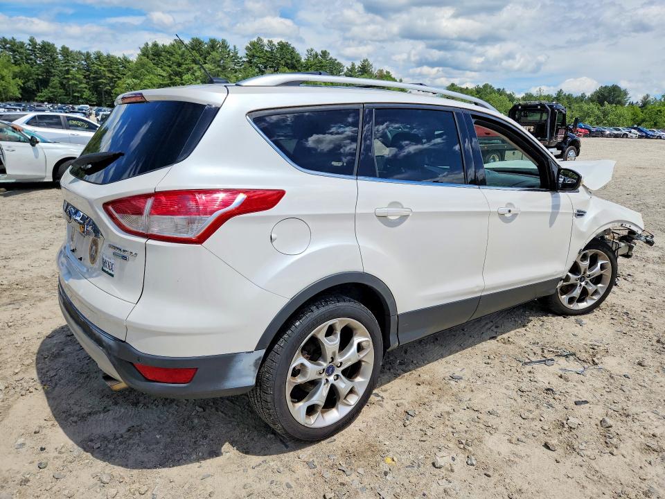 2015 Ford Escape მანქანა იყიდება აუქციონზე, vin: 1FMCU9J97FUA30127, აუქციონის ნომერი: 57904956