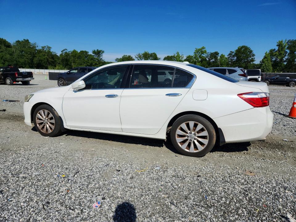 2015 Honda Accord მანქანა იყიდება აუქციონზე, vin: 1HGCR3F8XFA020245, აუქციონის ნომერი: 55550496