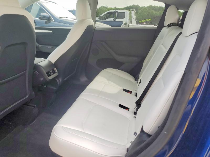 2025 Tesla Model Y მანქანა იყიდება აუქციონზე, vin: 7SAYGDEF6SA352748, აუქციონის ნომერი: 55920856