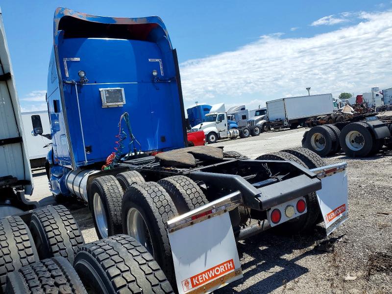 Продажа на аукционе авто 2002 Kenworth T2000, vin: 1XKTDB9X12J893679, номер лота: 54839266