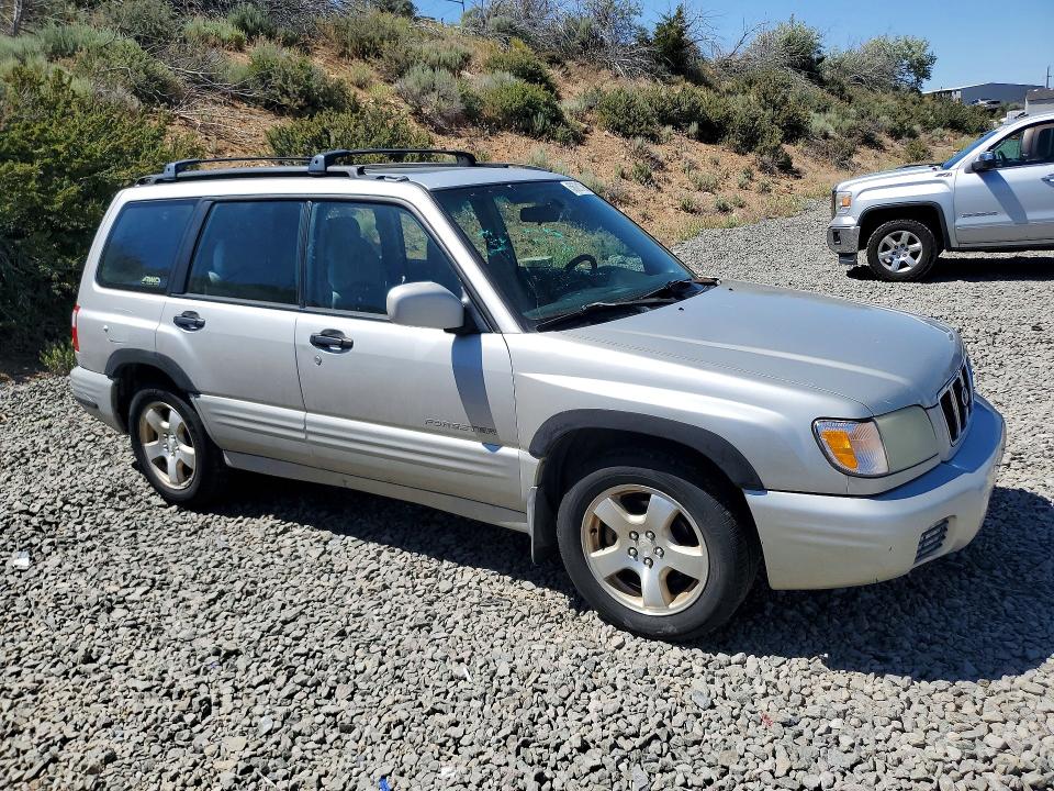 2001 Subaru Forester მანქანა იყიდება აუქციონზე, vin: JF1SF656X1G729354, აუქციონის ნომერი: 56081766