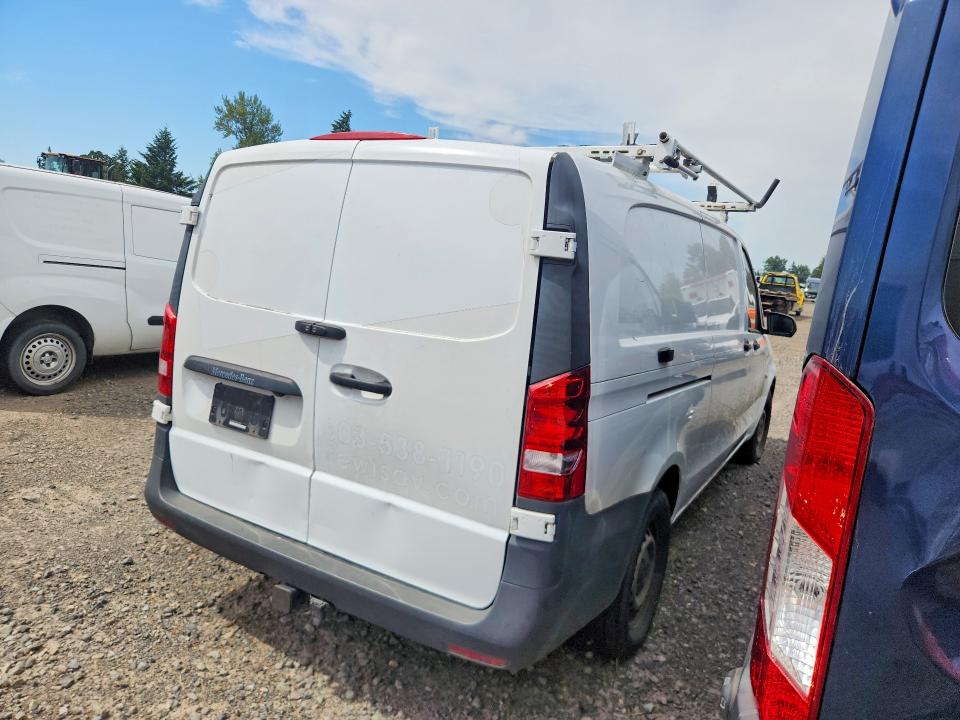 47180696 :رقم المزاد ، W1YV0CEY2M3914451 vin ، 2021 Mercedes-benz Metris مزاد بيع