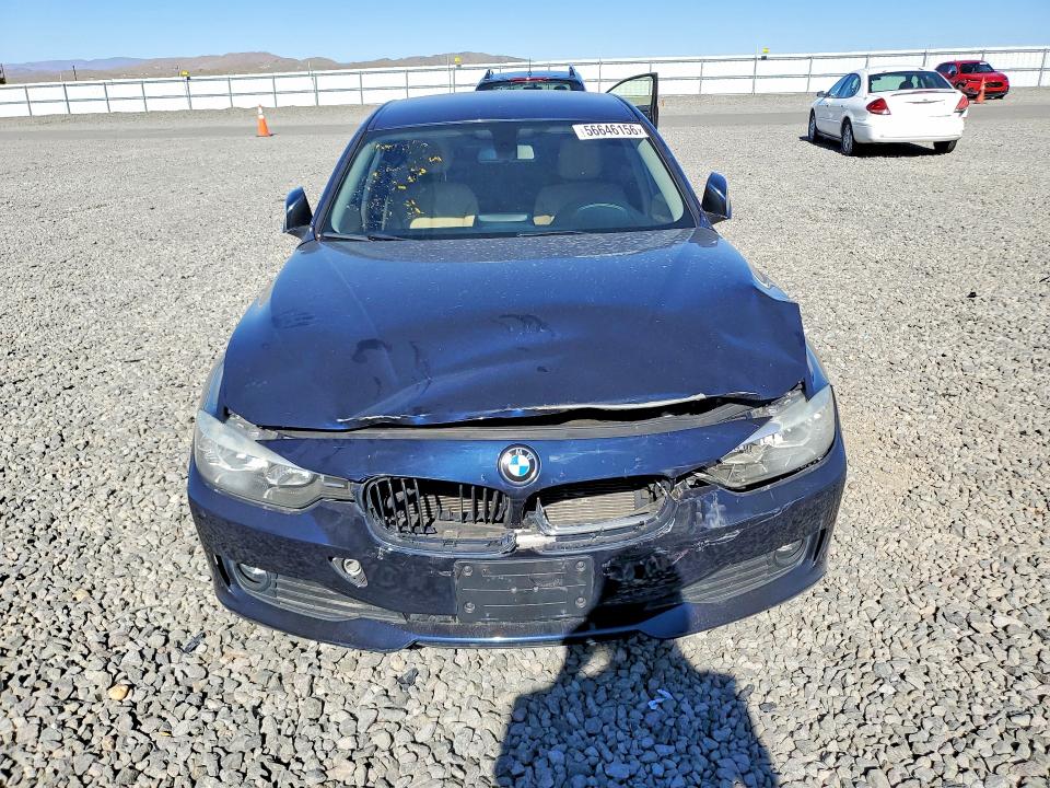 56646156 :رقم المزاد ، WBA3B1G59ENS79311 vin ، 2014 Bmw 320 مزاد بيع