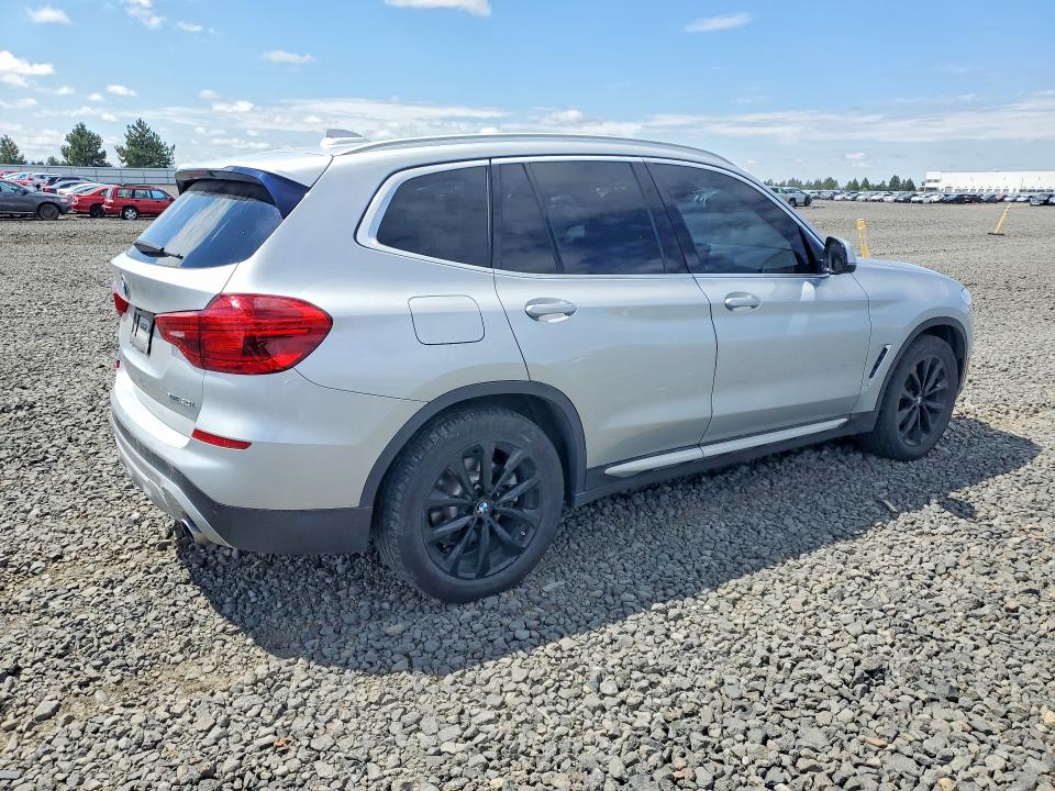 85968575 :رقم المزاد ، 5UXTR9C55KLP89390 vin ، 2019 Bmw X3 مزاد بيع