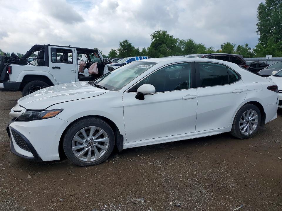 2023 Toyota Camry მანქანა იყიდება აუქციონზე, vin: 4T1G11BK8PU094238, აუქციონის ნომერი: 56784046