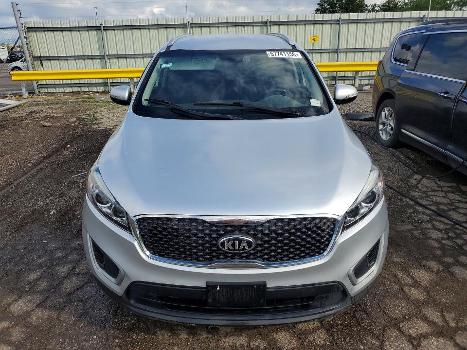 57741156 :رقم المزاد ، 5XYPG4A31JG424065 vin ، 2018 Kia Sorento مزاد بيع