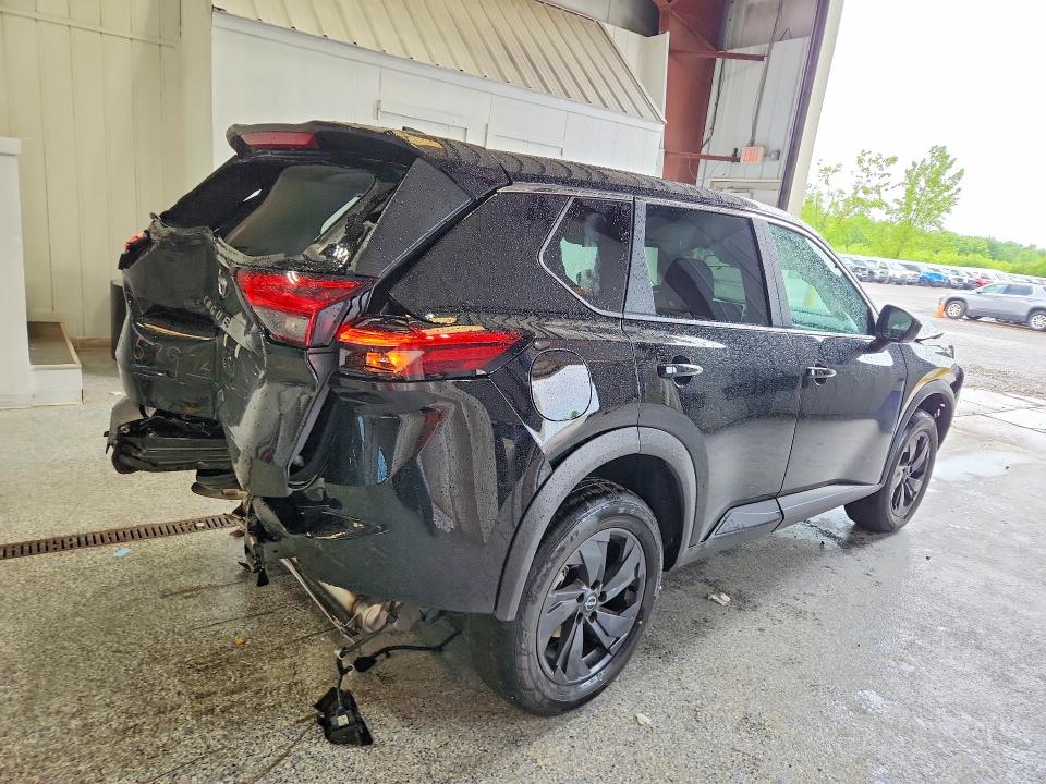56545216 :رقم المزاد ، 5N1BT3BA6TC823280 vin ، 2026 Nissan Rogue مزاد بيع
