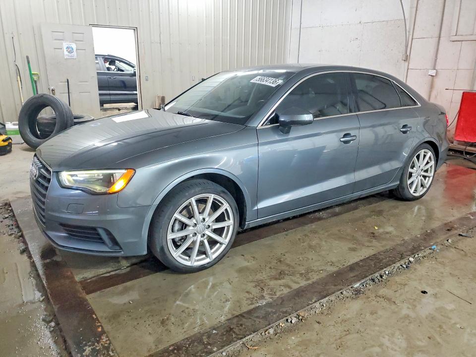 Продажа на аукционе авто 2015 Audi A3, vin: WAUCCGFF8F1005858, номер лота: 56634136